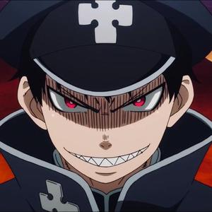 漂亮男孩看向窗外痛哭流涕