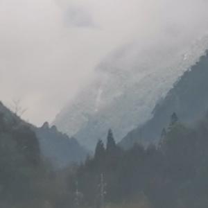 拖鞋要在浴室外脱掉