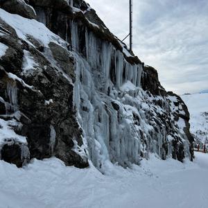 J'suis toujours en retard ptn (feat. Hashika)