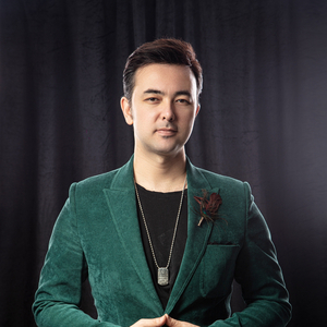Ashik Usul为你痴迷