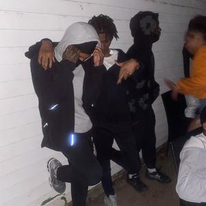 EBK (feat. MahjWopp)