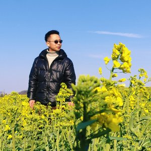 《土家风情醉山河》音乐人吴慧鹏-快乐-民谣