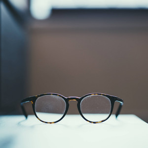 앉아서 바라보기