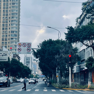 边境三部曲之边疆英雄