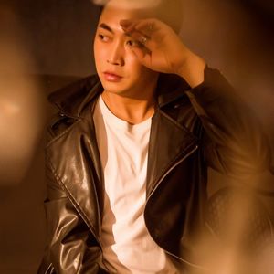 田东磊-多彩城中