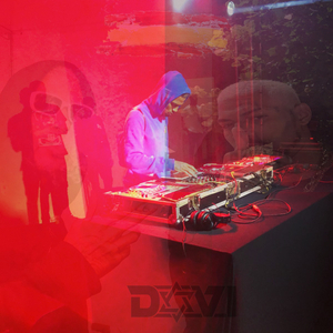 HOJE TU VAI SE PERDE AQUI NO BAILE DA ESPANHA