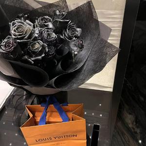 我要掐着你的脖子一遍又一遍的问你爱不爱我