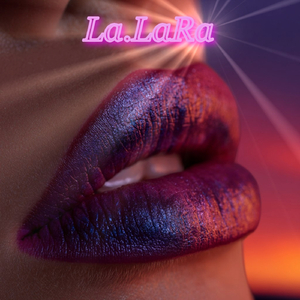 Фиолетовые губы.