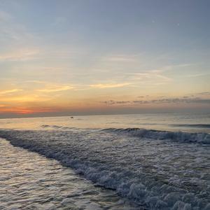 远方眺望与他乡闯荡