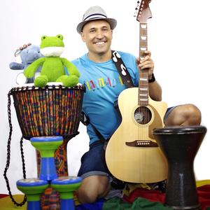 מחרוזת שירי ביאליק - פרש, יוסי בכינור, בערוגת הגינה, נד נד.