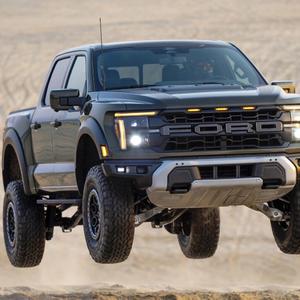 O cara do chapéu que faz ela se apaixonarem