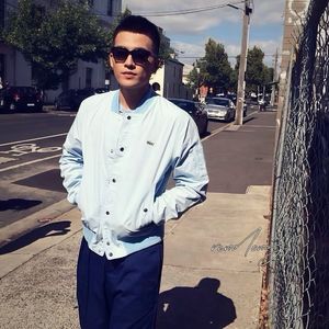 《快乐无标准答案处光影》