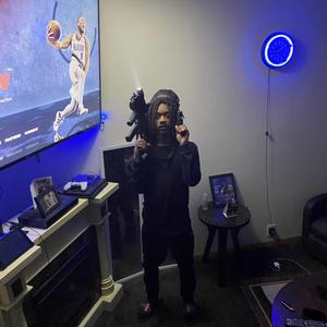 Let’s Catch A Hat Today