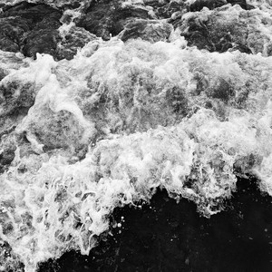 只恨我们缘分太浅