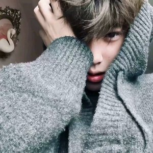 哪怕她不懂我的痛。.mp3