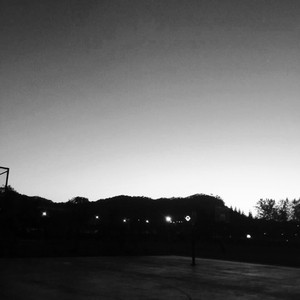 是谁（纯净版）