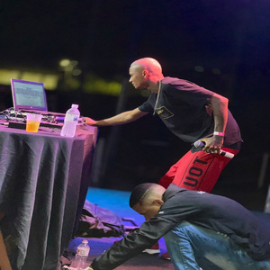 MUITO ENTRETENIMENTO