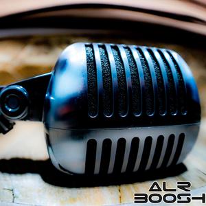 Mrs. Olay (feat. Lizarazo)