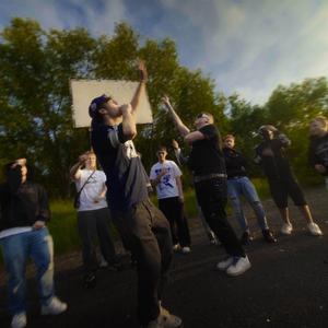 Mogę Płakać w Nowym Benzie