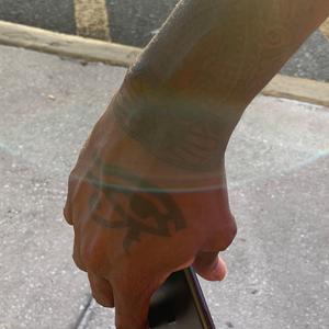 Your love is toxic, i hate you.