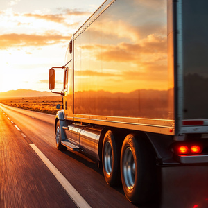 Колёса гудят и плывёт горизонт