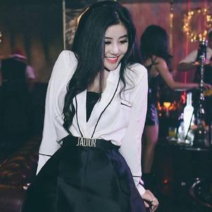 โต๊ะริม