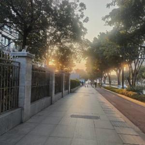 爱自己是余生浪漫的开始