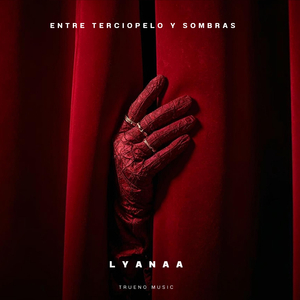 Entre Terciopelo y Sombras