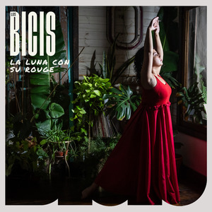 La Luna Con Su Rouge