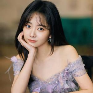 寓言（原唱：希林娜依高）