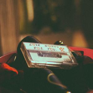 Un Casete Con Canciones De Amor