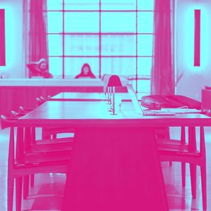 抚慰的办公室回忆