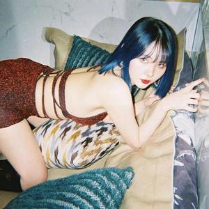 答应我不要成为一个土嗨。好吗？