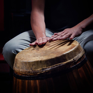 Para cantarle al olvido