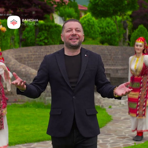 Shum e mir fëllënze malit