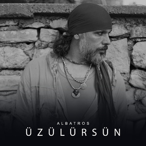 Üzülürsün