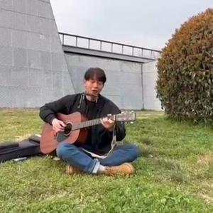 曲江池水不荡漾