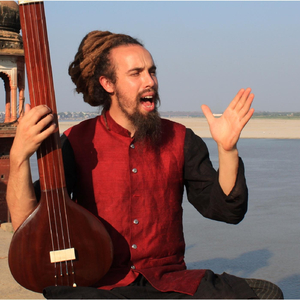 Bhairavi Thumri (Ras Ke Bare Tore Nain)