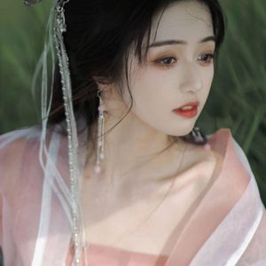 云卷云舒意自闲