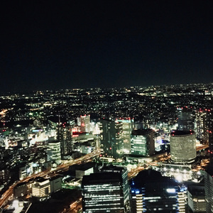 都会的な雰囲気のダンスミュージック