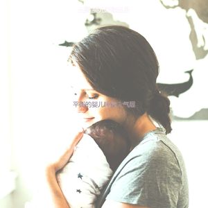 一尘不染休息的宝贝印象数