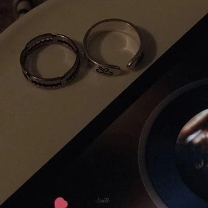 《承诺如风干沙堡》