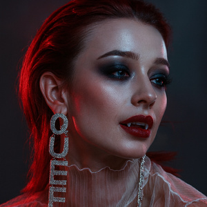 VAMPIRE EMPIRE. (Radio Edit)