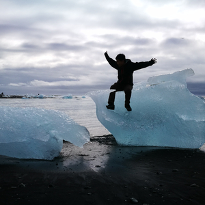 理想三旬 （翻自 陈鸿宇）