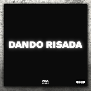 DANDO RISADA