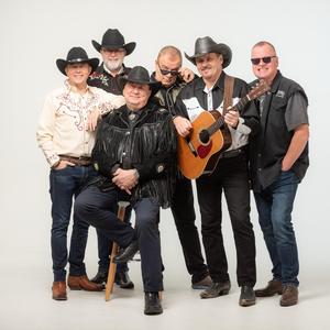 Isa oli bass (Daddy Sang Bass)