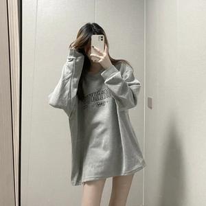 酒杯里装满情人泪