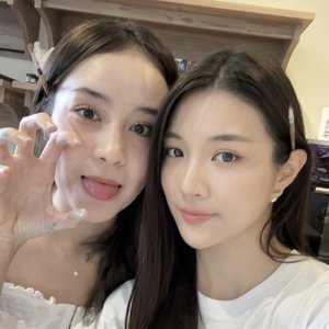 ไม่บอกเธอ（不告诉你）