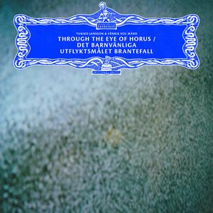 Kanterna pryddes av hundkäx, smörblommor och förgätmigej