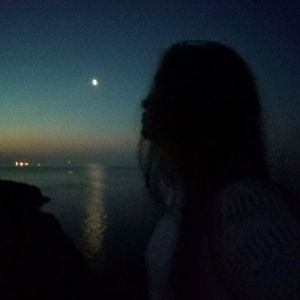 美人不是凡胎生